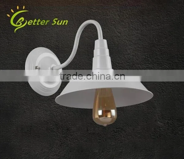 Vintage Retro Industrial Wall Bracket Light Fitting/Boundary Wall Light