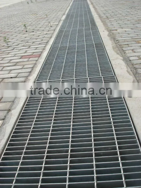 Drainage ditch cover