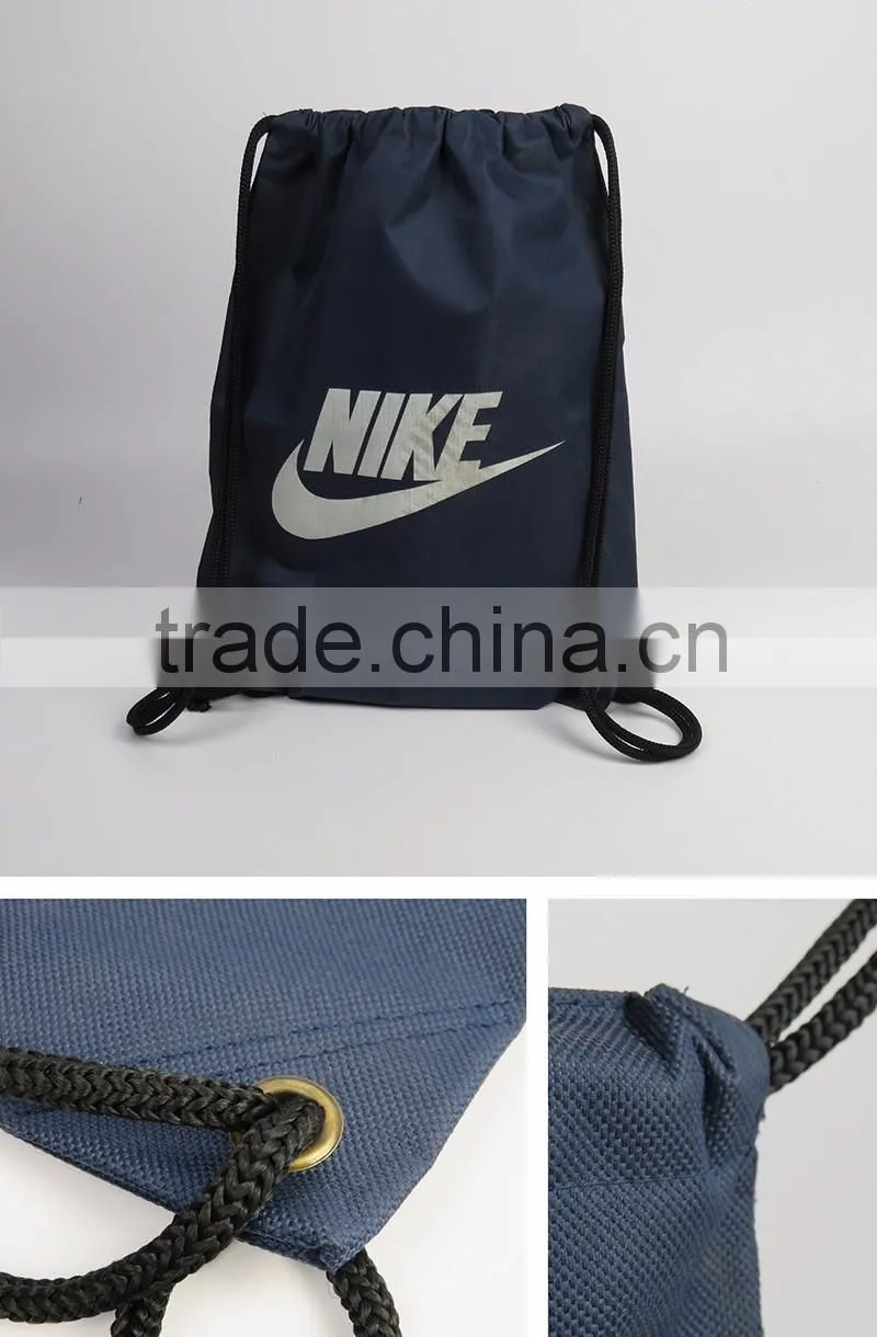 Eye-catching drawing string shoe bag