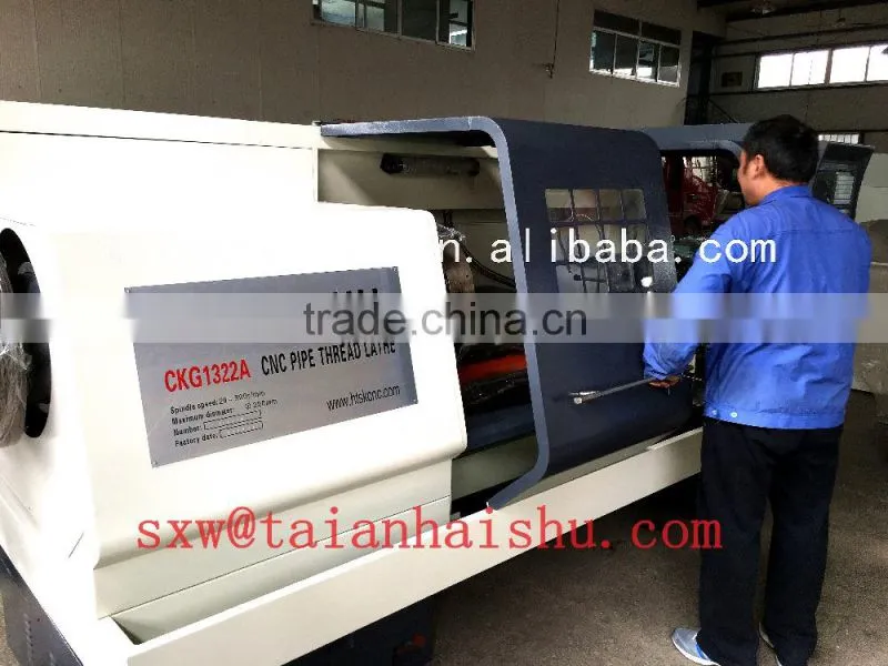 Large oil and gas pipelines and processing pipe thread lathe CKG1322A
