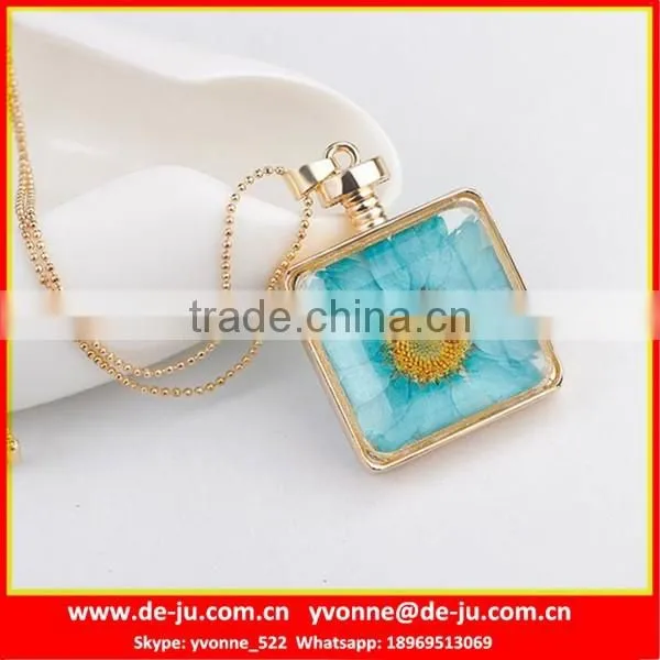 Orange Flowers Glass Pendant Necklace