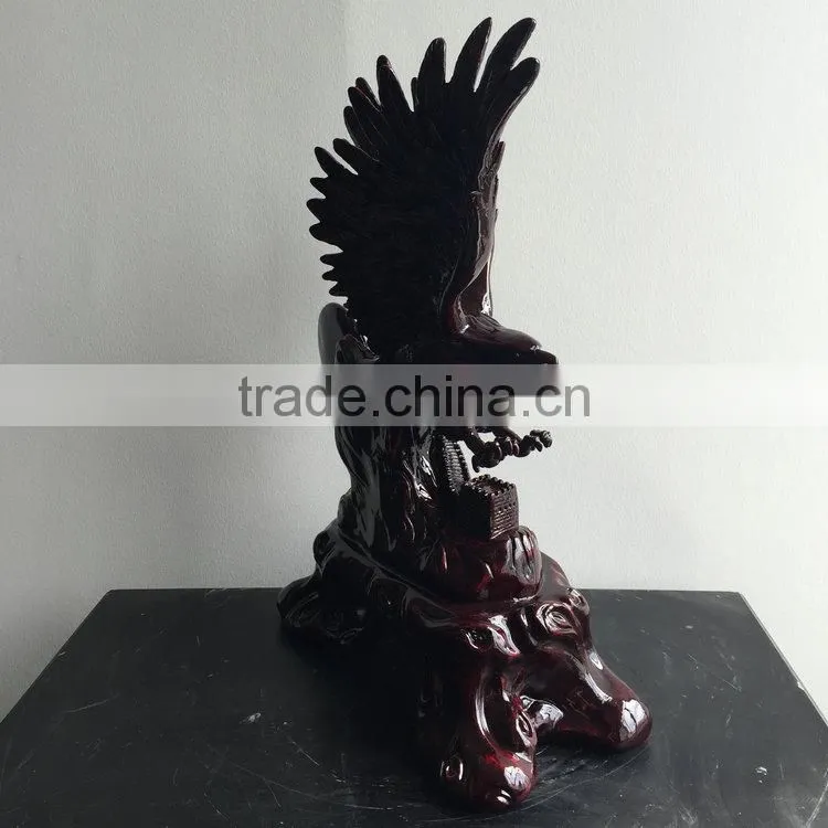Resin figure of lanneret statue