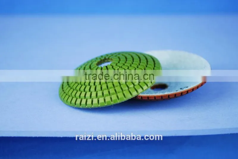 Spill wet polishing pad