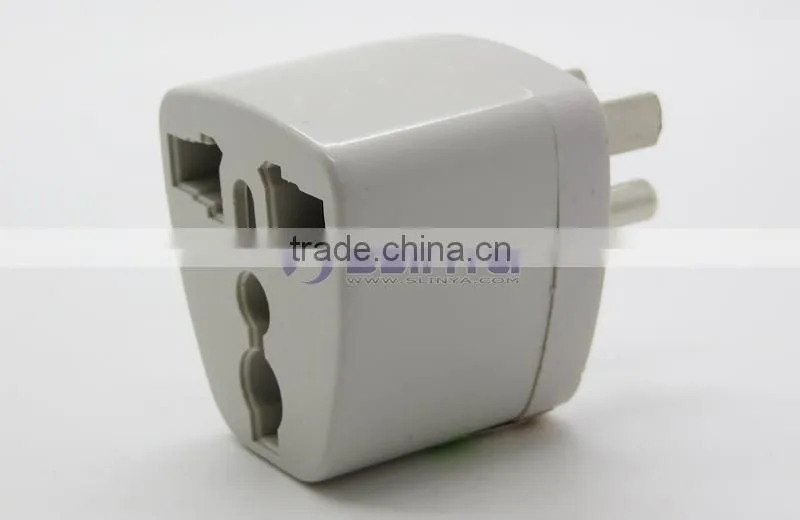 Universal Travel Power Plug to USA AC Plug adapter ( 3-pin ) electrical plug