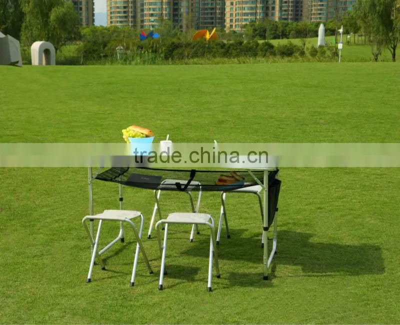 Aluminium barbecue table