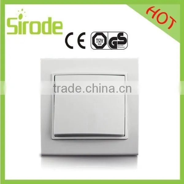 European Standard Grounding Socket Outlet