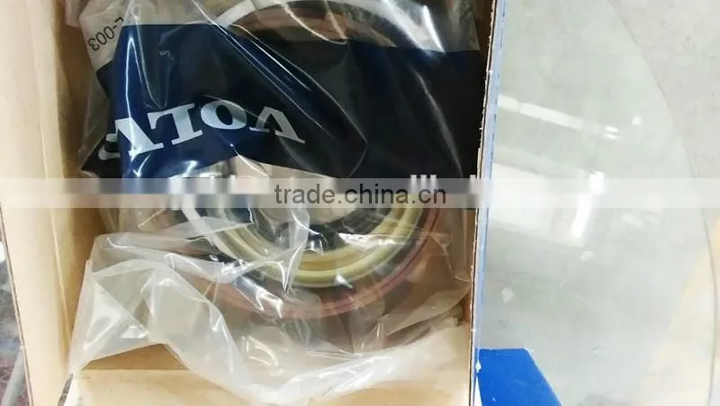 Volvo EC240 FC235 FC22924 Bucket Cylinder Sealing Kit 14589133 14589135 14589134