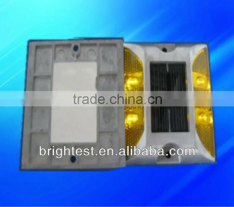 Aluminium CE,RoHs Certificate LED solar road stud/solar road marking reflectors