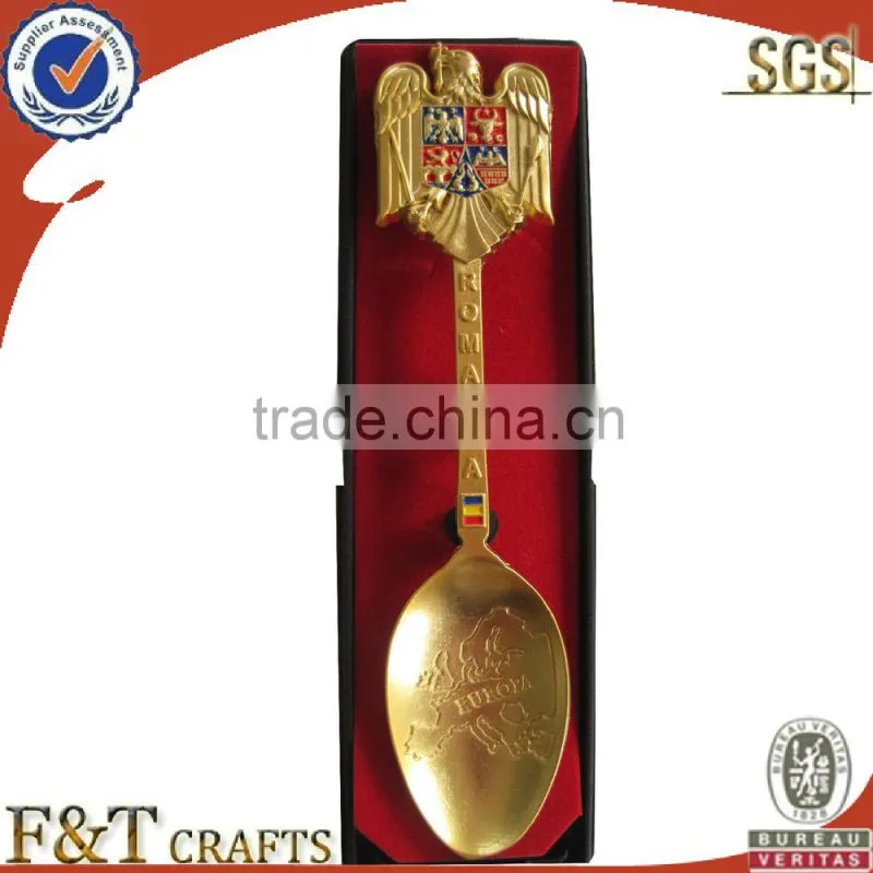 Zinc alloy high quality pearl gold soft enamel spoon/metalspoon