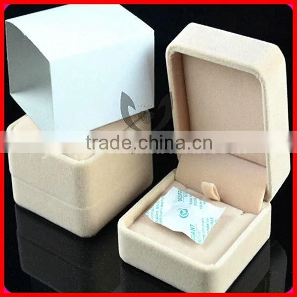 Delicate jewelry cardboard packaging boxes