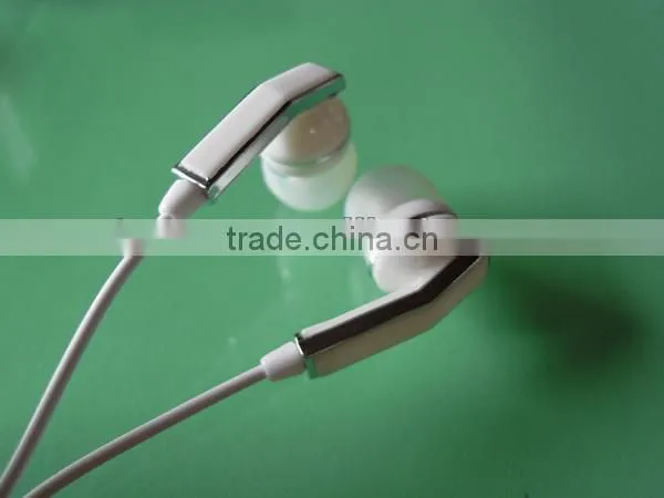 Fashionable earphones and headphone for Mp3,Mp4