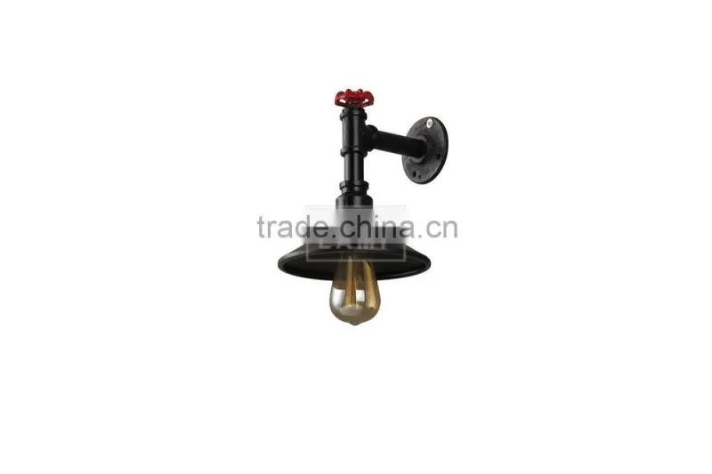 Industrial Metal Water Pipe Wall Light Edison Bulb Style Wall Bracket Wall Lamp for Cabinet