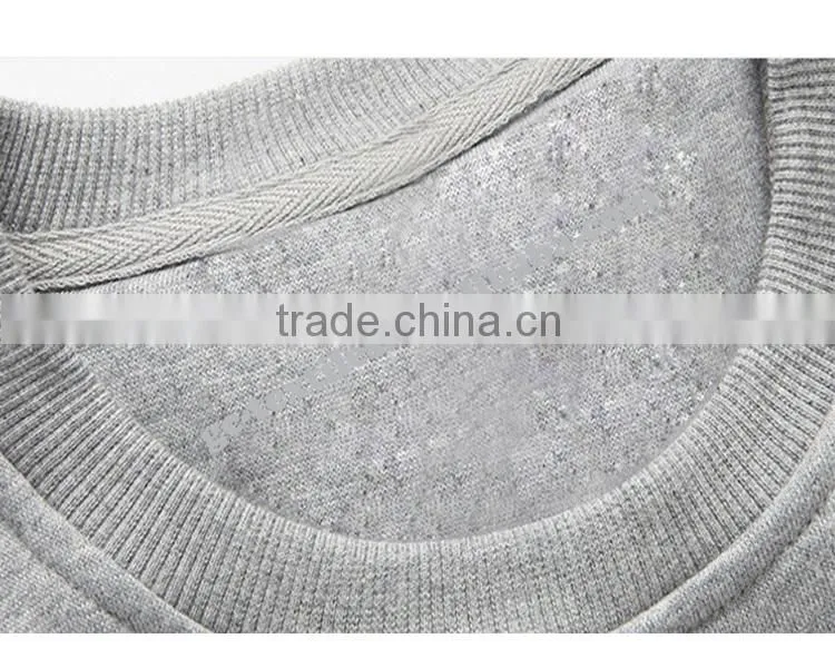 Men's Printed Round Neck Fleece Sweater Supplier