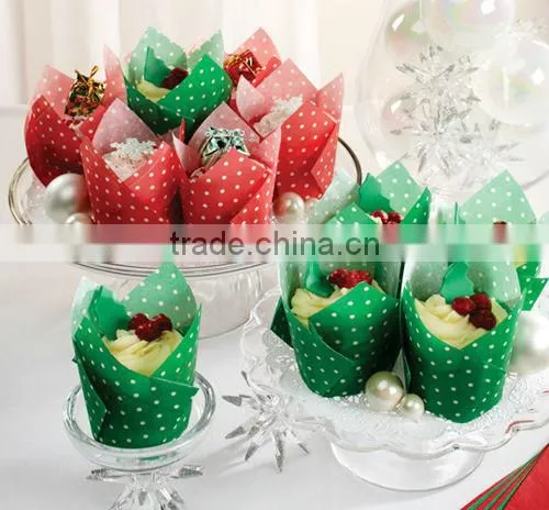 Easy Clean Factory Price Wholesale Food Grade dot Cupcake Wrapper