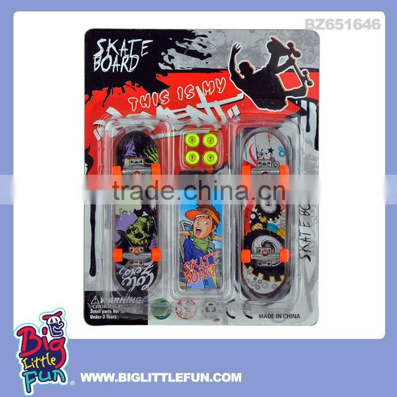 Alloy toys mini finger skateboard
