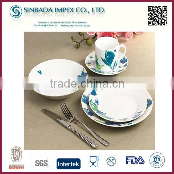 2015 nice lookings new design ceramic tableware/china dinner set