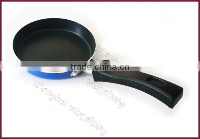 Non-stick mini round pan