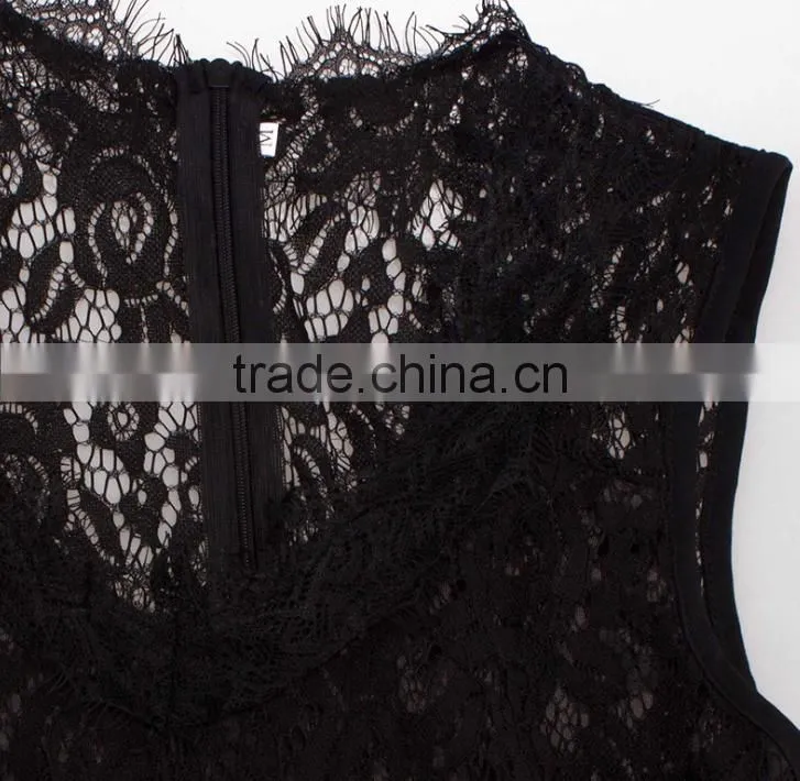 The new lace dress European sleeveless hollow sexy halter dress