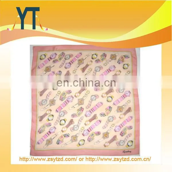Fasionable Scarf