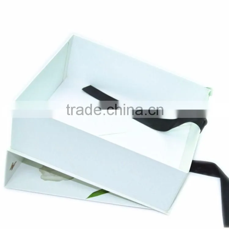Hot Selling High Quality Cardborad Folding Shoes Box Customized