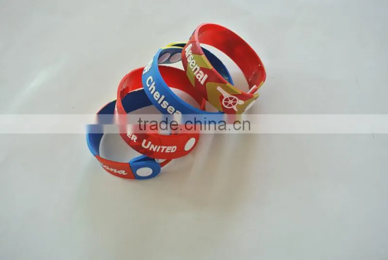 2014 silicone world cup wristband with hologram