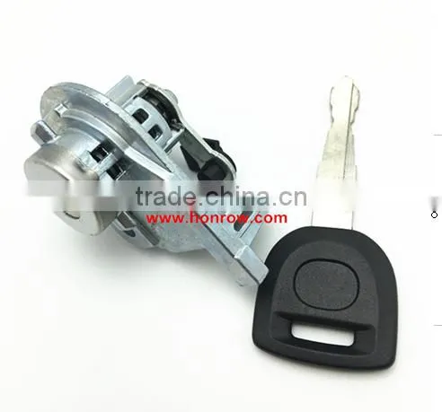 New Arrival Mazda left door lock