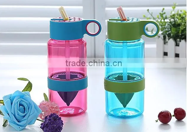 BPA Free Clear Infuser Lemon Plastic Fruit Drinking Water Bottle