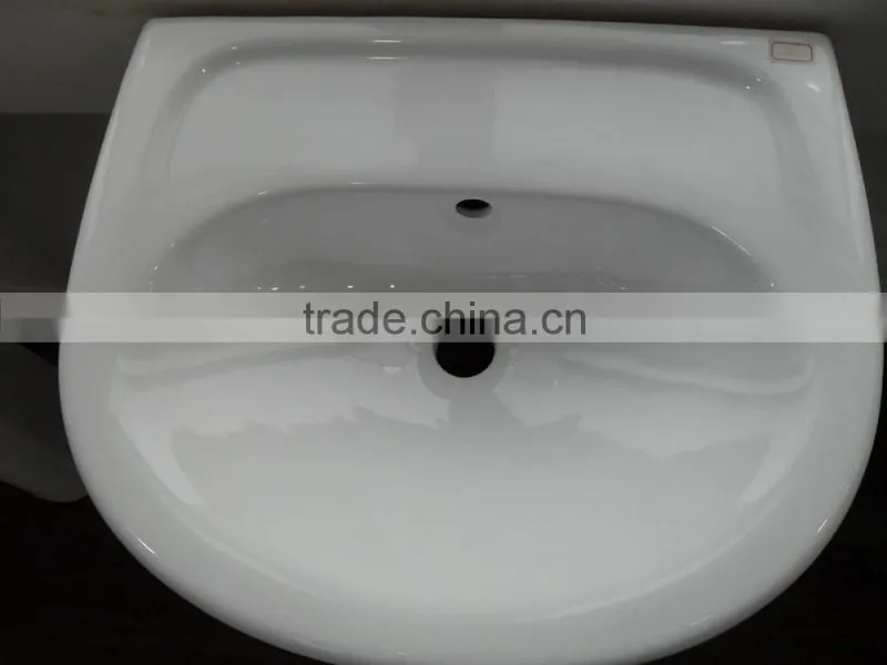 Cheap Price Ceramic Pedestal washbasins DW203