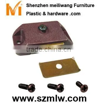 magnetic door catch