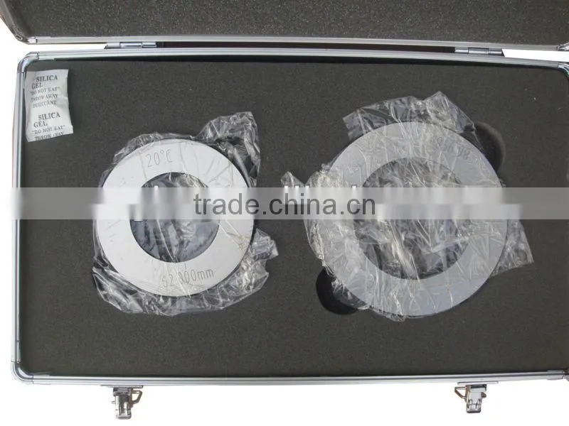 Three point internal micrometers set