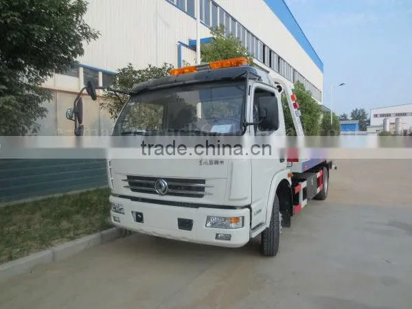 4*2 DongFeng DuoLiKa Towing Wrecker 4 Ton