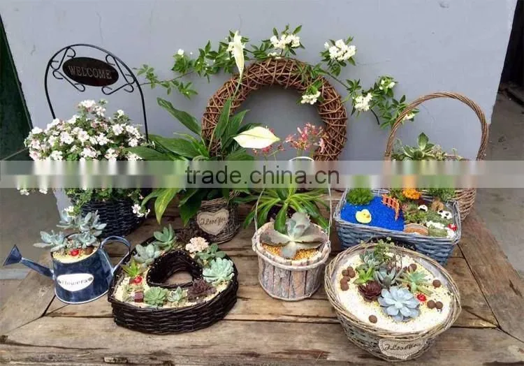 Handmade wicker basket heart-shaped retro pastoral desktop simulation flower planting pot plants meat storage basket