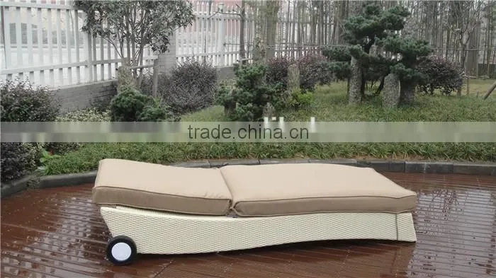 Rattan sun lounger