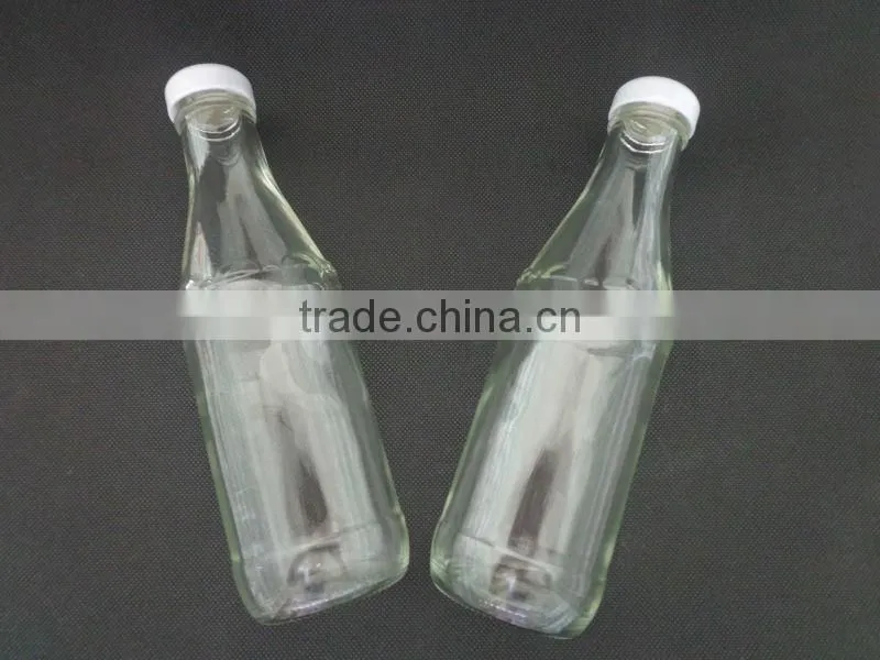 clear tomato jam glass bottle