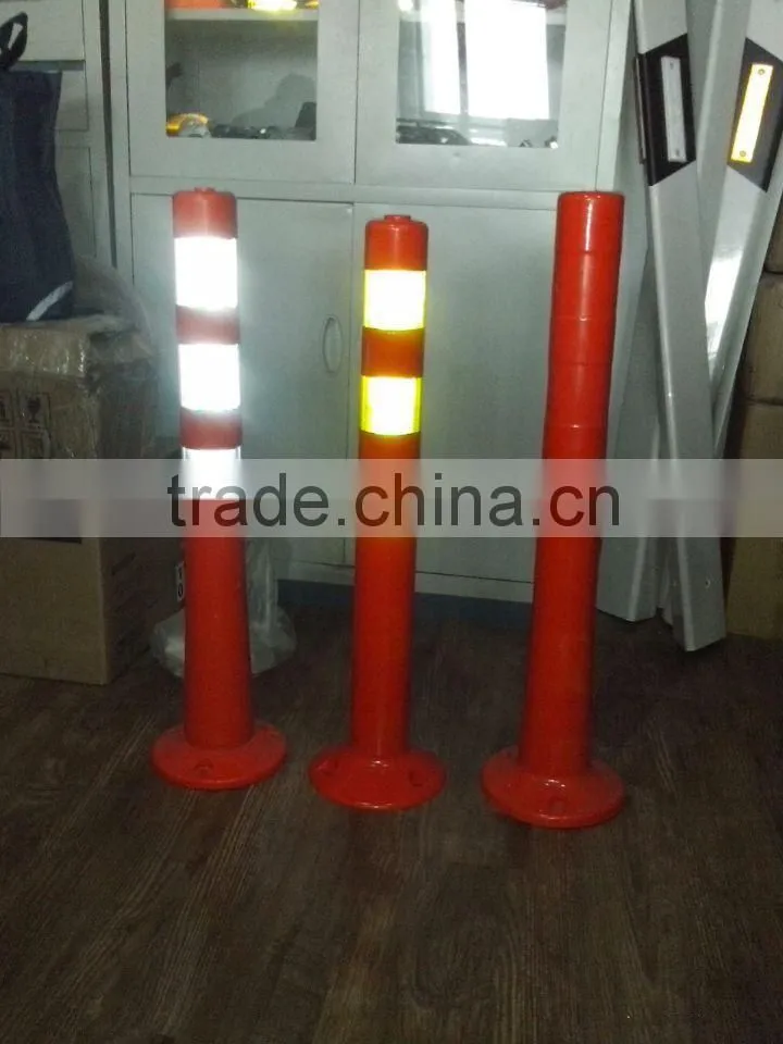 Flexible spring type plastic warning sign bollards / PU delineator post