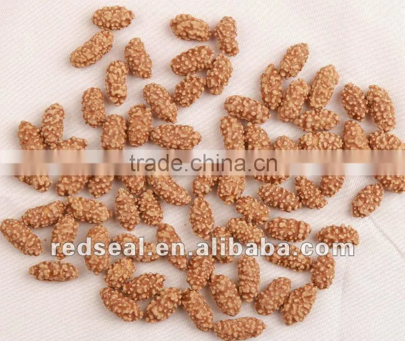 Soft cajun flavor coated peanuts