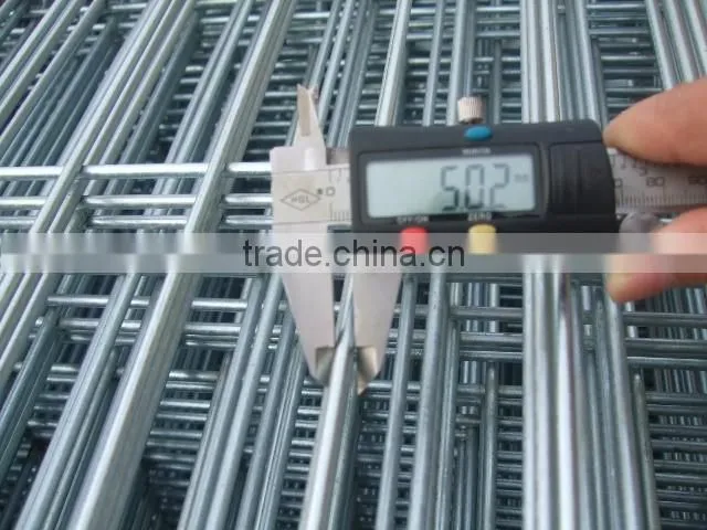 Designer unique safety wire mesh fences