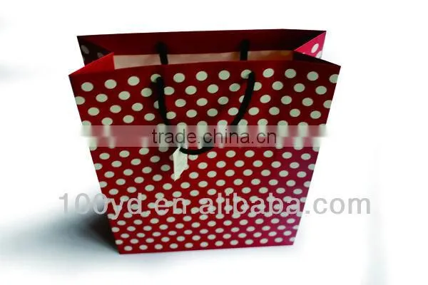 Fancy cheap paper handbags printing / white cardboard paper handbags