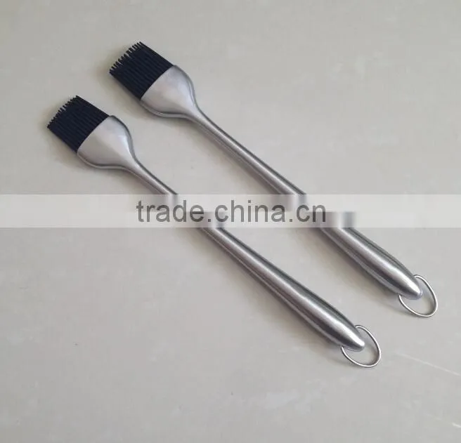 the No. 1 sale hollow handle silicone brush in AMAZON,new style