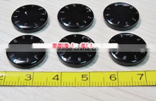 Button-Sized RFID Laundry Tag for Long Range Laundry Garment Tracking