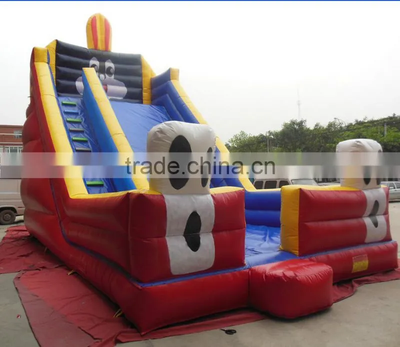 2015 new design good quality inflatable bouncing castle for sale