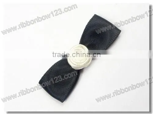 Colorful min ribbon bow with rose