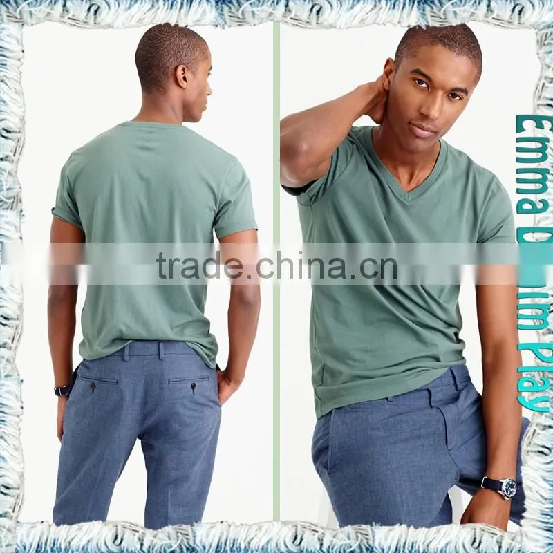 2017 Men's Latest Plain Dyed Cotton V-neck T-Shirts Wholesale