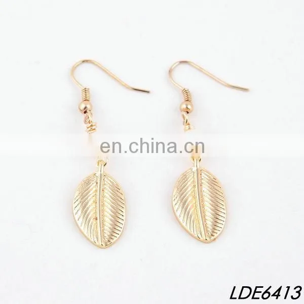 BEADED BLUE PEARL EARRINGS