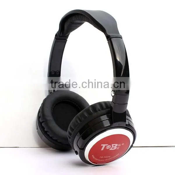 hot new products for 2015 china supplier Sport Multi-function wireless headsets witn FM radio function and tf card slot