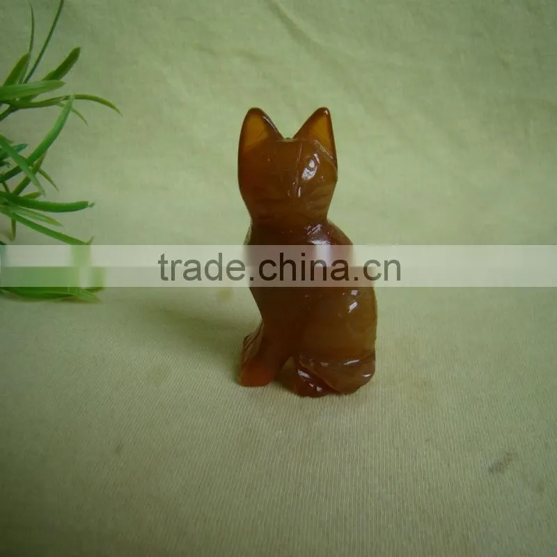 sculpture cat out of stone