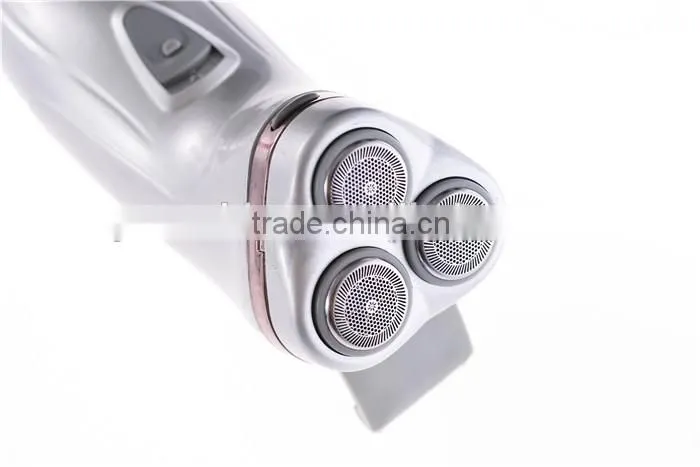 Triple blade rechargeable shaver beard shaver
