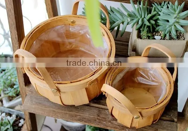 Garden decorative wood chips flower basket with handles
