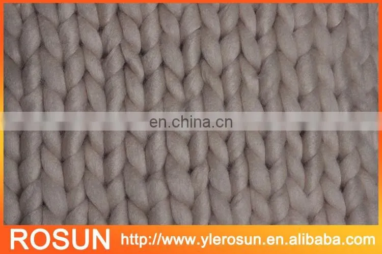 Supplier Soft 100% Wool Handmade Sweater for Babies
