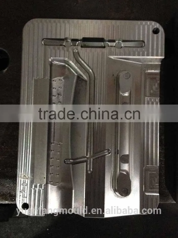 Different color for PP plastic injection water pipe fitting moulding